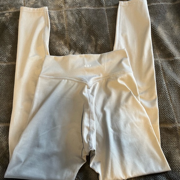 437 V cut Grey Leggings - XS brand new, never worn - Picture 5 of 5